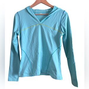 Title Nine Aqua Long Sleeve Hooded Thermal Activewear Long Sleeve Sz S